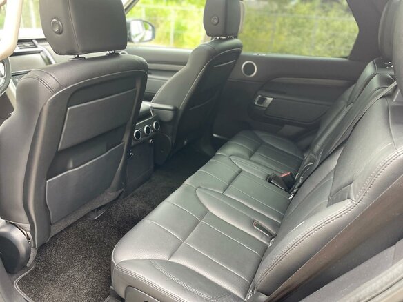 2018 Land Rover Discovery V, чёрный, 3500000 рублей - вид 38