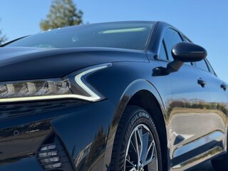 2021 Kia K5 III, синий, 2550000 рублей, вид 3
