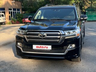 2015 Toyota Land Cruiser 200 Series Рестайлинг 2, чёрный, 6100000 рублей, вид 1