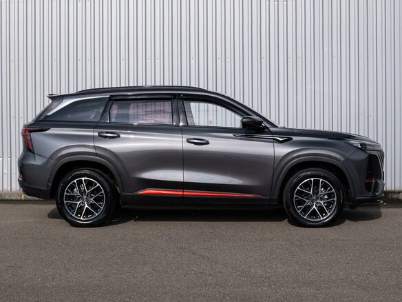 2022 Changan CS75 Plus II, серый, 2050000 рублей - вид 4