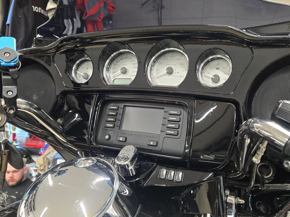 2021 Harley-Davidson Street Glide, серый, 1480000 рублей - вид 14