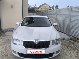 2012 Skoda Superb II, белый, 950000 рублей, вид 3