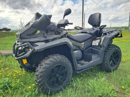 2021 BRP Can-Am Outlander MAX 650, серый, 1450000 рублей, вид 3