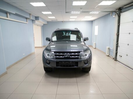 Mitsubishi Pajero IV Рестайлинг 1