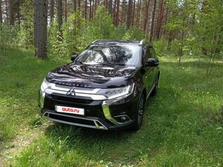 2016 Mitsubishi Outlander III Рестайлинг 2, чёрный, 1550000 рублей, вид 3