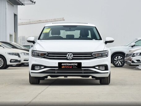 2023 Volkswagen Magotan B8 Рестайлинг, чёрный, 2057000 рублей, вид 2