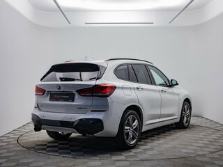 2021 BMW X1 20i xDrive II (F48) Рестайлинг, белый, 2773000 рублей, вид 5