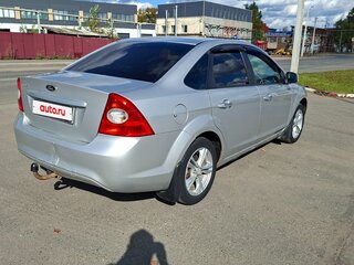 2010 Ford Focus II Рестайлинг, серебристый, 540000 рублей, вид 4