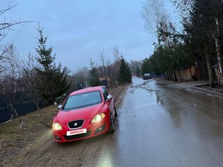2012 SEAT Leon II Рестайлинг, красный, 990000 рублей, вид 2