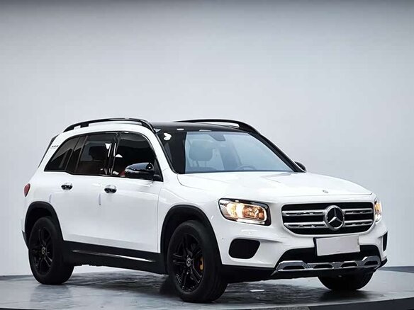 2022 Mercedes-Benz GLB 200 I (X247), белый - вид 2
