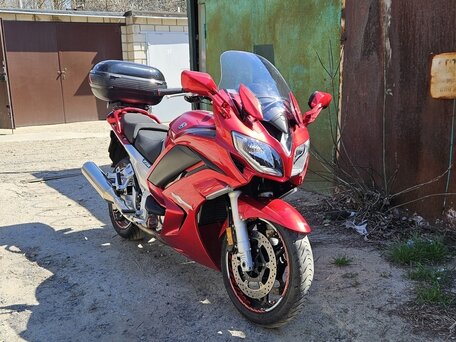 2014 Yamaha FJR1300, красный, 1070000 рублей, вид 2