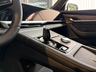2026 Geely Monjaro I Рестайлинг, белый, 4954990 рублей, вид 5