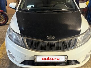2012 Kia Rio 5-speed III, белый, 650000 рублей, вид 2