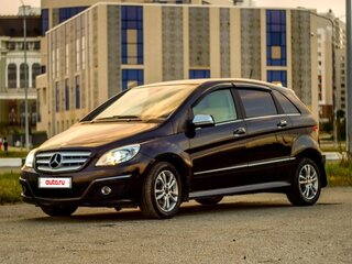 2011 Mercedes-Benz B-Класс 180 I (W245) Рестайлинг, чёрный, 850000 рублей, вид 1