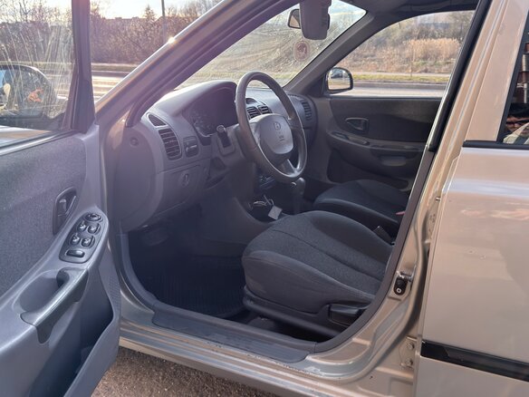 2008 Hyundai Accent ТагАЗ II, бежевый, 434000 рублей - вид 4