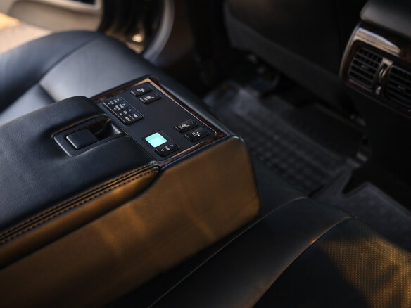 2016 Toyota Camry VII (XV50) Рестайлинг, чёрный, 1899000 рублей - вид 27