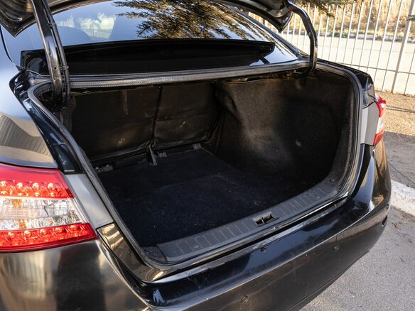 2015 Nissan Sentra VII (B17), чёрный - вид 29