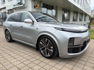 2025 Li Auto (Lixiang) L8 52.3 kWh I Рестайлинг, серебристый, 5355000 рублей, вид 3