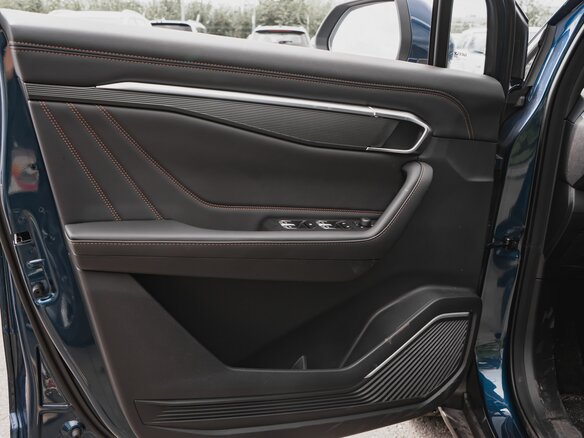 2026 Geely Okavango I Рестайлинг, синий, 3870900 рублей - вид 20