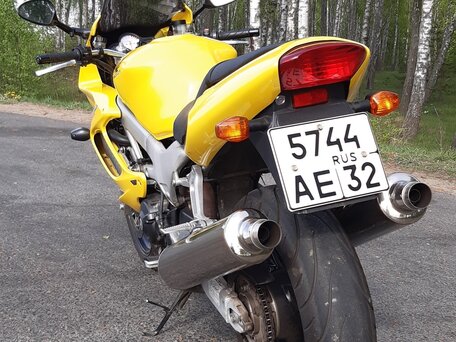 2001 Honda VTR 1000, жёлтый, 320000 рублей, вид 4