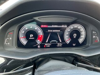 2021 Audi Q7 45 TFSI II (4M) Рестайлинг, белый, 5600000 рублей, вид 5