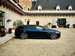2017 Jaguar XF II, синий, 3490000 рублей, вид 3
