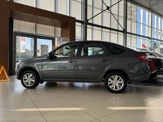 2025 Lada (ВАЗ) Granta I Рестайлинг, серый, 1130000 рублей, вид 4