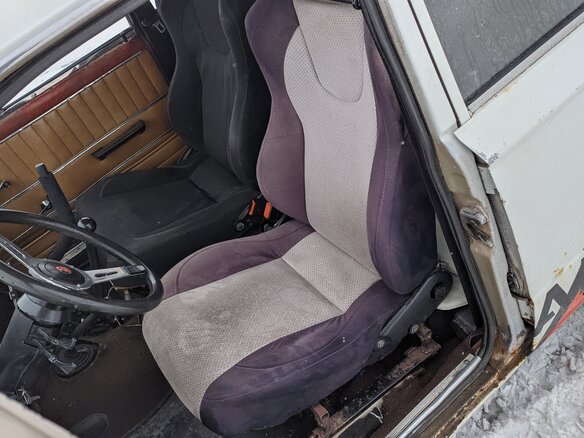 1984 Lada (ВАЗ) 2102, красный, 150000 рублей - вид 12