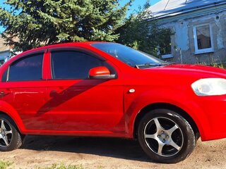 2007 Chevrolet Aveo I Рестайлинг, красный, 400000 рублей, вид 3