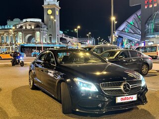 2016 Mercedes-Benz CLS 400 II (C218) Рестайлинг, чёрный, 2400000 рублей, вид 3