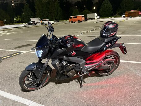 2017 Bajaj Dominar 400, чёрный, 350000 рублей, вид 2