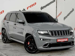 2013 Jeep Grand Cherokee SRT IV (WK2) Рестайлинг, серый, 3399000 рублей, вид 3