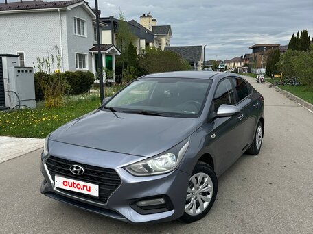 2017 Hyundai Solaris II, серый, вид 2