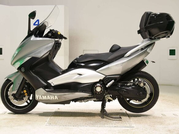 2011 Yamaha TMAX, серый, 429000 рублей - вид 2