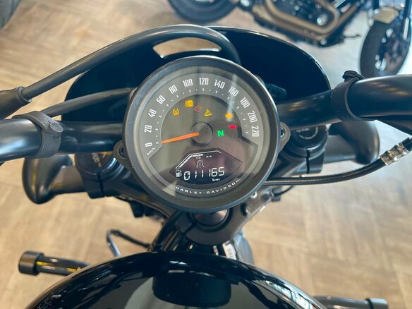 2022 Harley-Davidson Nightster, чёрный, 1250000 рублей - вид 9