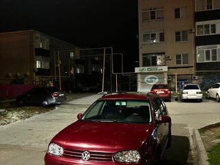 2000 Volkswagen Golf IV, красный, 200000 рублей, вид 2
