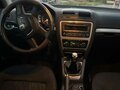 2010 Skoda Octavia II (A5) Рестайлинг, белый, 450000 рублей - вид 4