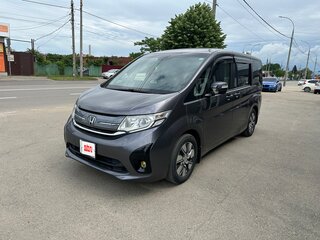 2017 Honda Stepwgn V Рестайлинг, серый, 2020000 рублей, вид 1
