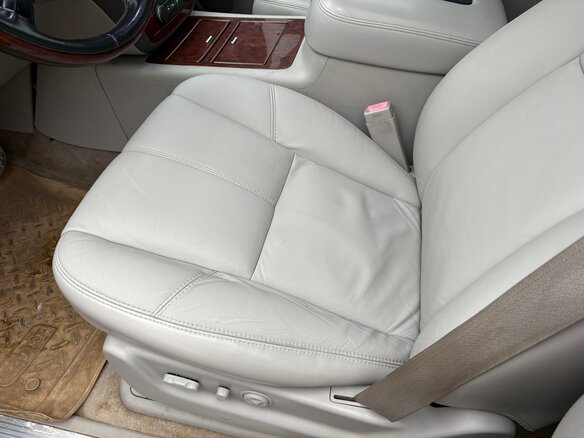 2006 Chevrolet Avalanche II, чёрный - вид 19