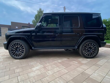 2026 Mercedes-Benz G-Класс AMG 63 AMG II (W465) Рестайлинг, чёрный, 32999000 рублей, вид 2