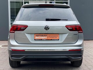 2020 Volkswagen Tiguan II Рестайлинг, серый, 2739000 рублей, вид 4