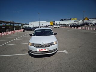 2015 Skoda Rapid I, белый, 890000 рублей, вид 3