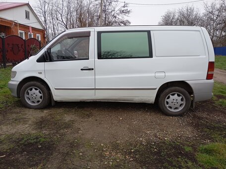 2002 Mercedes-Benz Vito, белый, 700000 рублей, вид 2