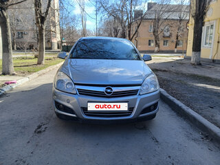 2010 Opel Astra H Рестайлинг, серый, 495000 рублей, вид 1