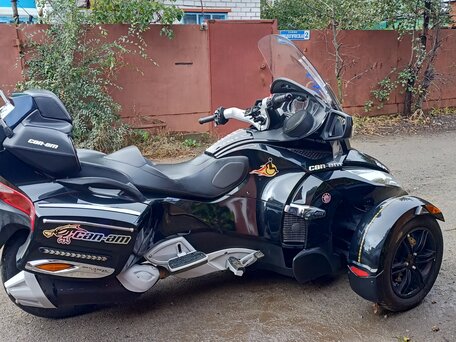 2010 BRP Can-Am Spyder, чёрный, 930000 рублей, вид 4