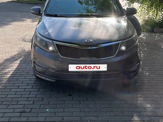 2015 Kia Rio III Рестайлинг, серый, 950000 рублей, вид 2
