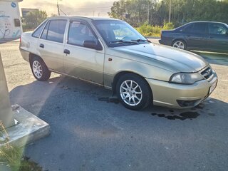 2009 Daewoo Nexia I Рестайлинг, золотистый, 140000 рублей, вид 3