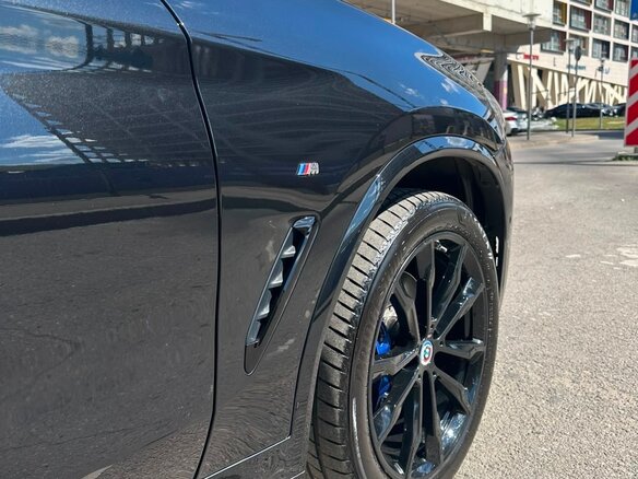 2023 BMW X4 20i II (G02) Рестайлинг, чёрный, 7250000 рублей - вид 17