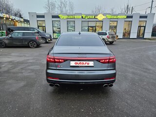 2020 Audi S8 IV (D5), серый, 10500000 рублей, вид 4