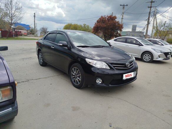 2011 Toyota Corolla X (E140, E150) Рестайлинг, чёрный - вид 2
